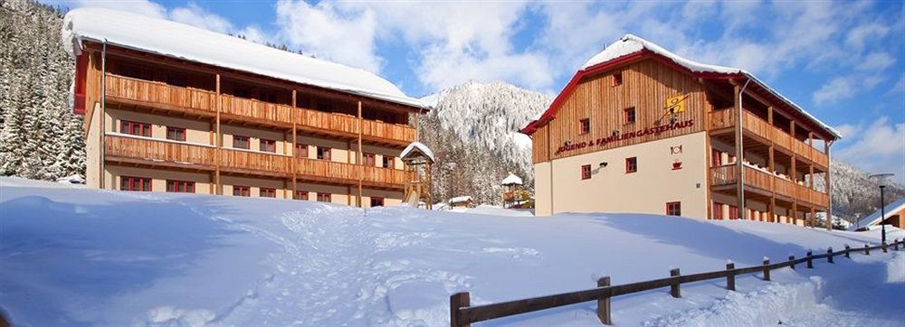 Jufa Hotel Donnersbachwald Ngoại thất bức ảnh